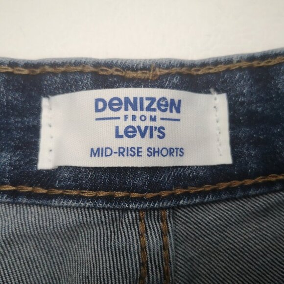 Denizen from Levi's Ladies Size 33 Mid Rise Medium Wash Jean Shorts - Picture 3 of 13